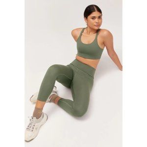 Girlfriend High Rise Pocket Legging in Thyme